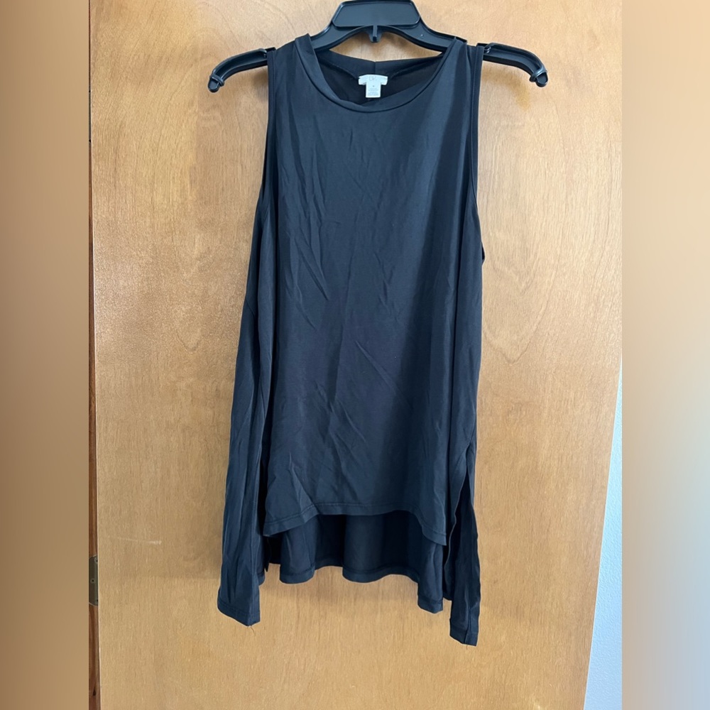Black tank top